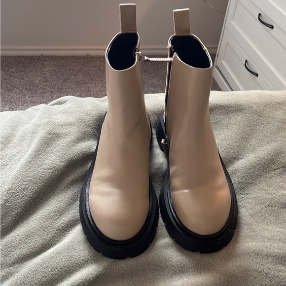 Zara boots with lug sole